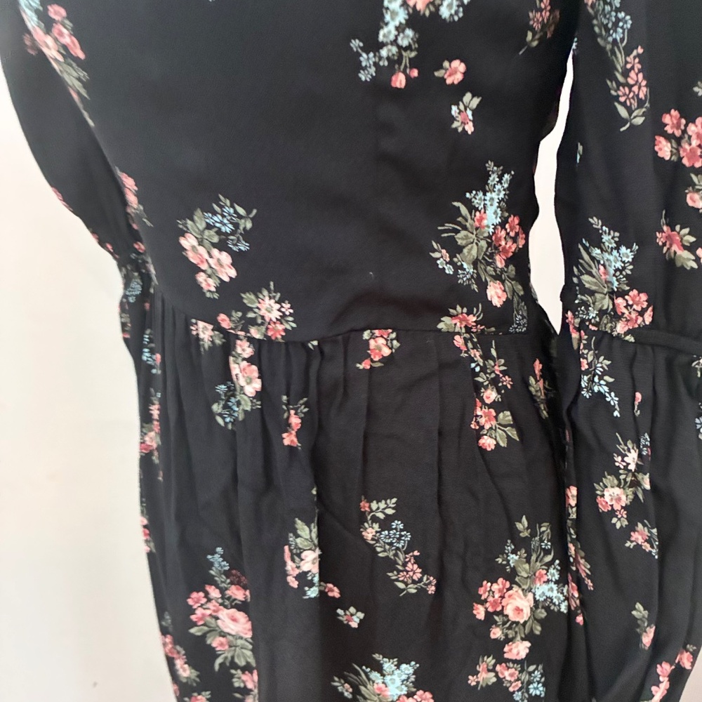 Mica Dress - Picture 7 of 14